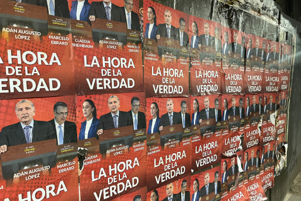 Muchos mítines, pero pocas ideas: así están las giras de las corcholatas
