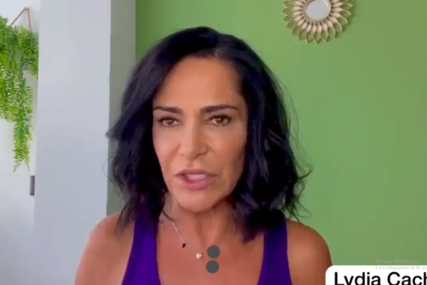 Lydia Cacho denuncia censura política en su obra “La infamia” de parte del PP y Vox