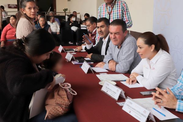 En “Jornada Ciudadana”, SEDIF otorga beneficios de los programas sociales