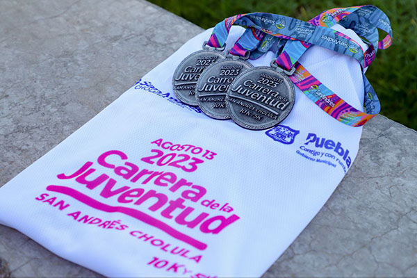 Carrera de la Juventud 2023 ya cuenta con playera y medalla oficial