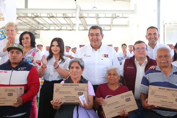 Inaugura el gobernador rastro y unidad de monitoreo de calidad del aire en Texmelucan