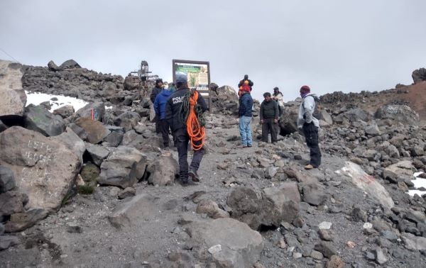 Mueren 4 alpinistas en el Citlaltépetl; al menos uno es poblano