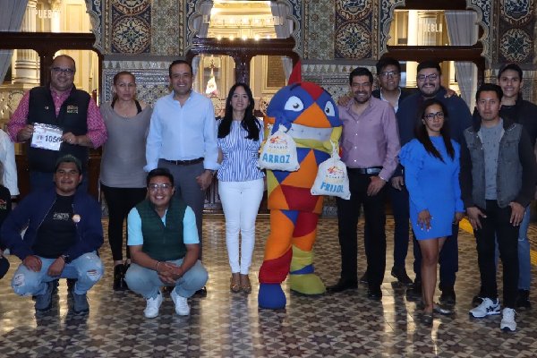 Recibe Congreso donativo de más de 300 kilos de productos para la carrera “Por Amor al Prójimo”