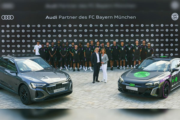 El FC Bayern de Múnich recibe nuevos modelos totalmente eléctricos de Audi