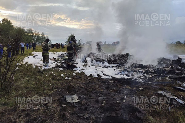 Comité de Investigación ruso confirma la muerte de 10 personas en accidente aéreo en Tver