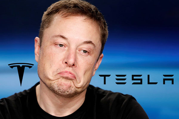 Elon Musk libra multa de tránsito por transmitir en vivo mientras manejaba