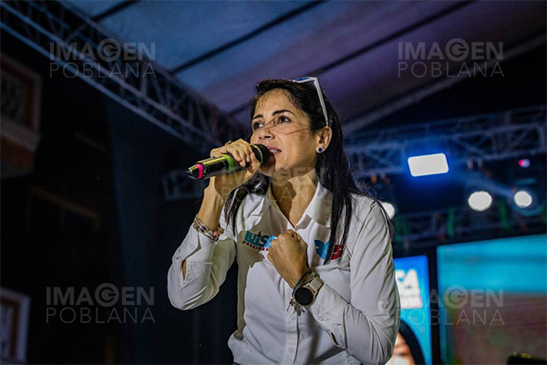 Candidata presidencial de Ecuador denuncia alerta de posible atentado en su contra