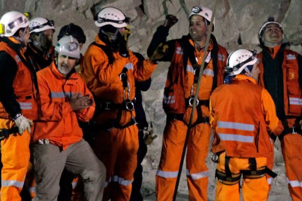 A 13 años de la tragedia, mineros chilenos serán indemnizados con 1.4 mdd