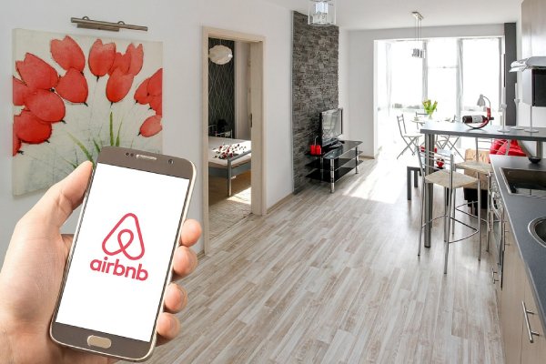 ¿Airbnb en peligro? Aprueban medidas restrictivas para los alquileres en NY