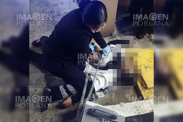 Riña con clientes deja a trabajador de farmacia sin vida