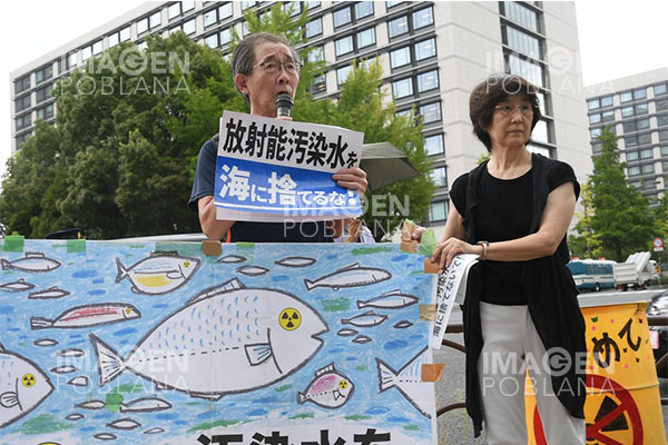 Pescadores y residentes de Japón presentan demanda contra vertido de aguas de Fukushima