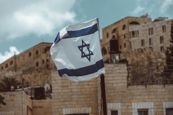 Más de 100.000 israelíes protestan por la reforma judicial del gobierno