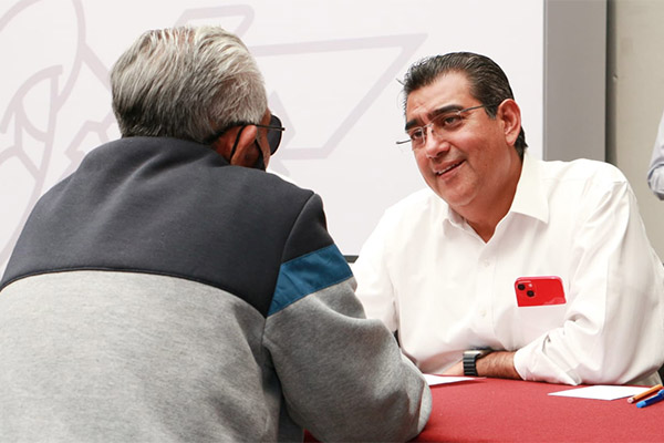 Desarrolla Sergio Salomón la “Jornada Ciudadana” en Casa Aguayo