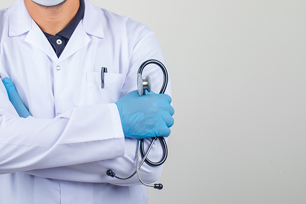 ¿Qué es la Ética Médica y cómo la aplican los profesionales de la salud?