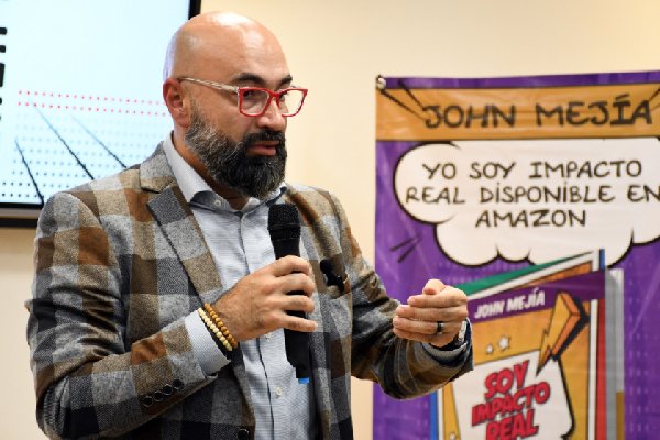 Redes sociales deben promover aspectos que den valor a los seguidores, no solo entretenimiento