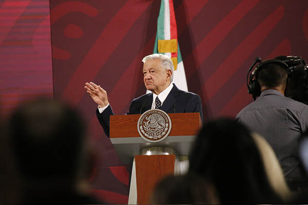 ¡Safo! AMLO rechaza propuesta de que expresidentes puedan ser senadores