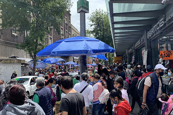 El 54% de los mexicanos compra productos de segunda mano, según encuesta