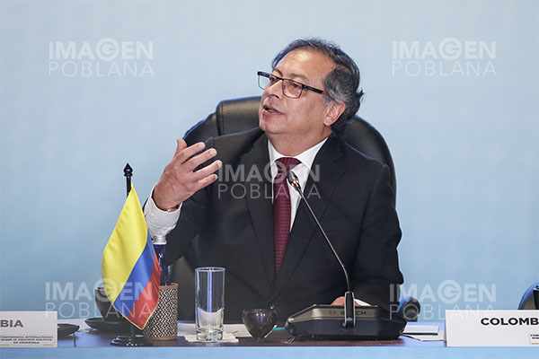 Presidente de Colombia anuncia hallazgo de hornos usados para desaparecer personas