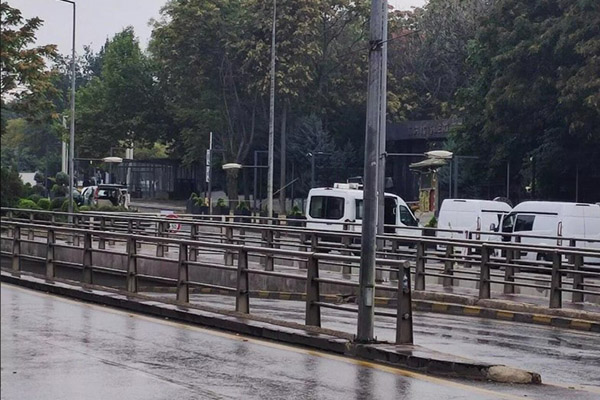 Ministerio del Interior en Ankara sufre fallido ataque terrorista