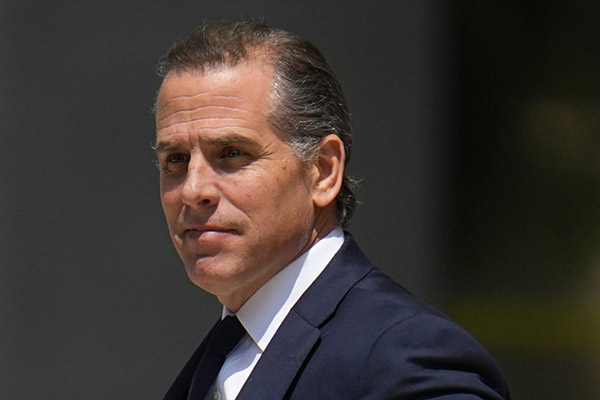Hunter Biden se dice inocente de tres cargos relacionados a la posesión de armas