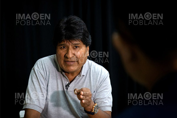 Evo Morales es ratificado como líder del MAS y nominado como candidato presidencial