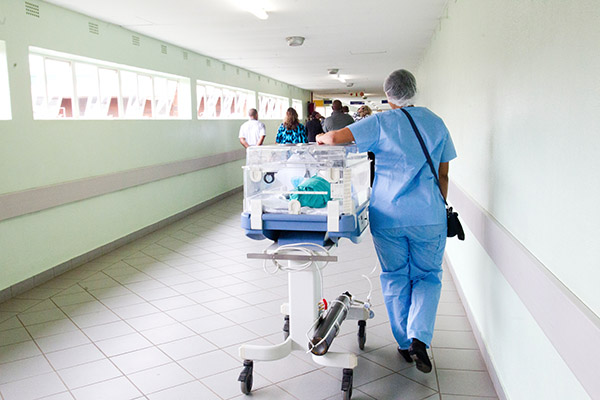 Policía inglesa anuncia investigación contra hospital donde trabajaba enfermera asesina