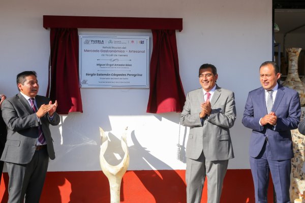 Sergio Salomón refuerza el compromiso por el bienestar en el segundo informe de Miguel Amador