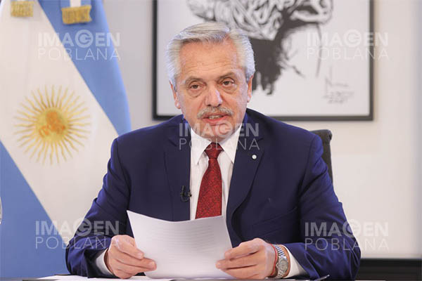 Alberto Fernández denuncia penalmente al opositor Milei por "intimidación pública"