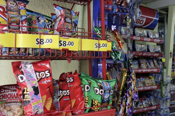 Más del 10% de niños y adultos en el mundo es adicto a los alimentos ultraprocesados