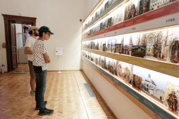 ¿Están los poblanos visitando los museos?