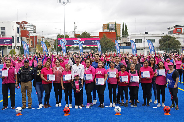 Entrega Ayuntamiento de Puebla rehabilitación del Deportivo La Piedad
