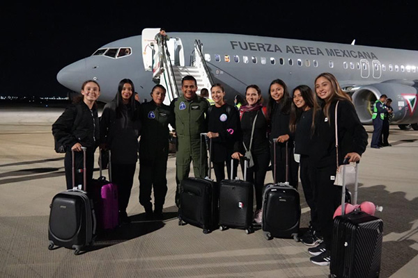 Equipo mexicano de gimnasia rítmica regresa a salvo de Israel