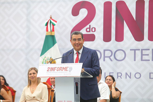 Llama Sergio Salomón a anteponer la política social sobre la partidista