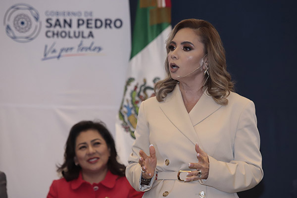 Seguridad y obra pública destacan en segundo informe de Paola Angon