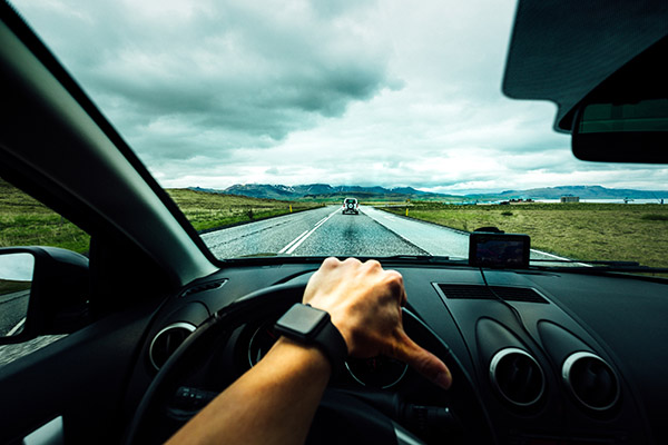 Vehículos autónomos son más seguros que los humanos al volante, afirma estudio