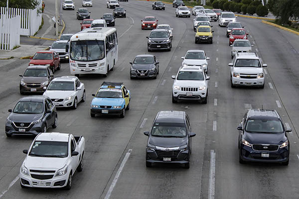 No solo la Atlixcáyotl, estas vialidades presentan graves problemas de movilidad