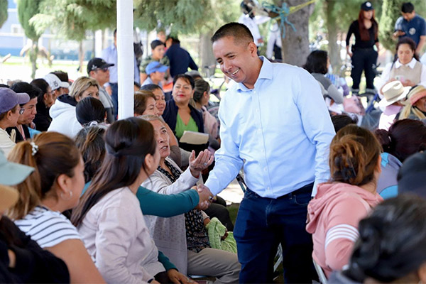 Entrega Mundo Tlatehui 250 despensas del programa "Nutriendo tu Economía"