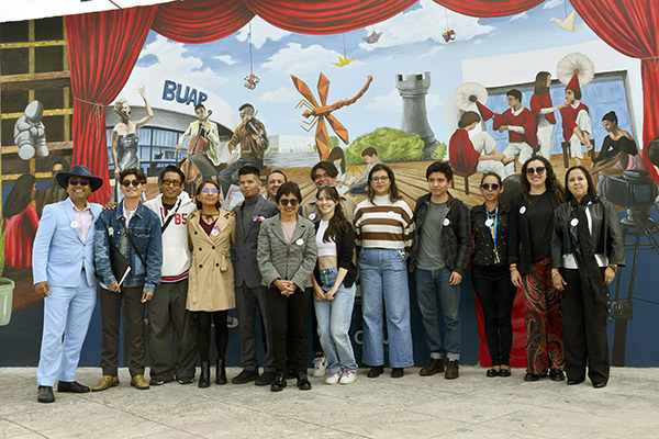 Lilia Cedillo inaugura el mural “CCU, 15 años de arte y cultura”