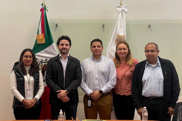 Anuncian gobierno de Puebla e IMPI descuento de 90% para registro de marca