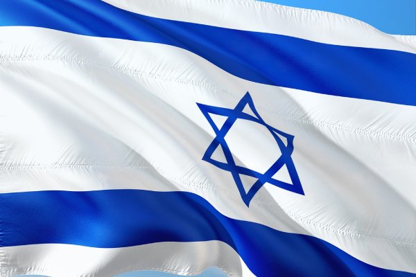 Al menos 120,000 israelíes desplazados por la guerra, dice el Ministerio de Defensa