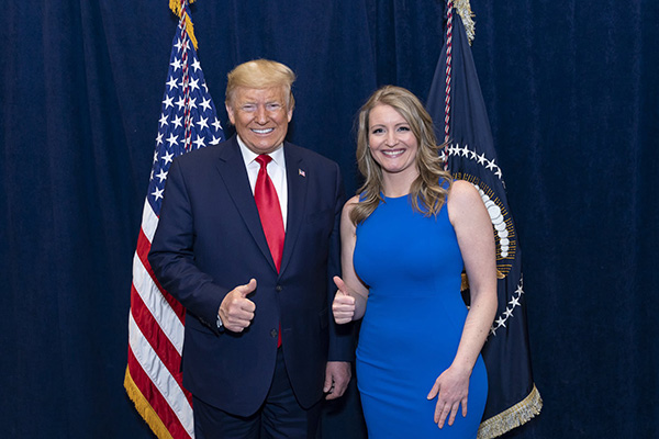 Exabogada de Trump se declara culpable en caso electoral en Georgia