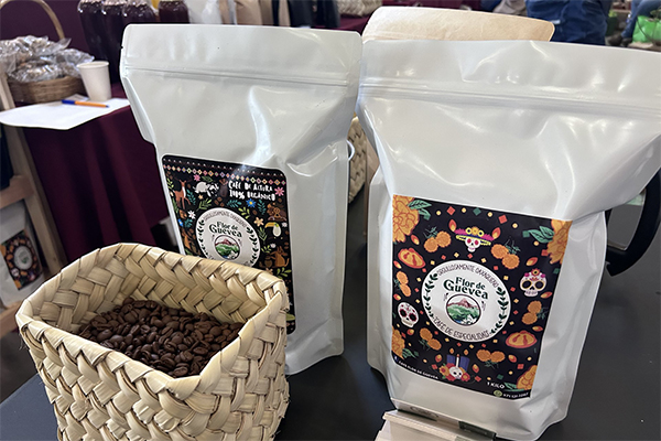 Expo Foro Sistemas Cafetaleros reúne a más de 1,000 productores de distintas partes del país