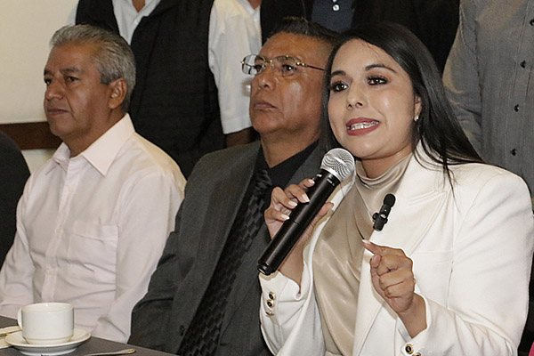 Rinde Tonantzin Fernández su segundo informe legislativo
