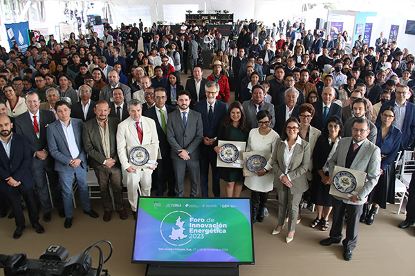 Puebla, epicentro de innovación energética y electromovilidad con foro: Economía