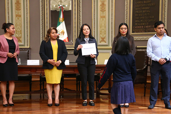 Voluntariado abre las puertas del Congreso del Estado a niños y jóvenes de la entidad