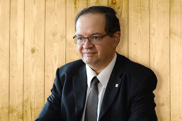 Leonardo Lomelí es el nuevo rector de la UNAM