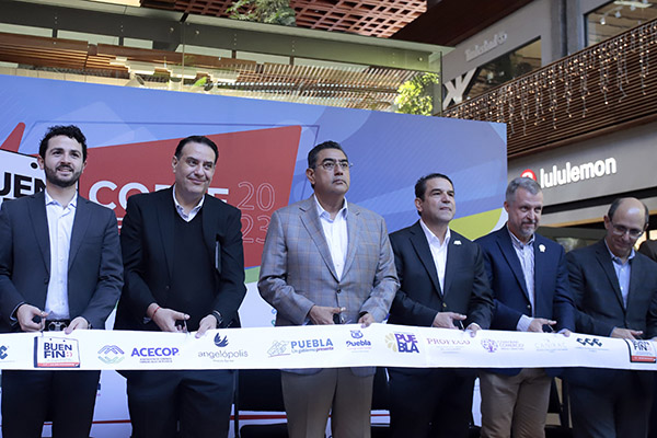 Llama Sergio Salmón a poblanos a hacer compras inteligentes durante el Buen Fin 2023