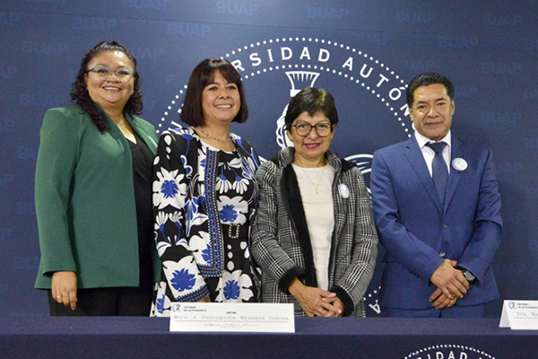 Ratifica Lilia Cedillo su compromiso académico, cultural y deportivo con la Preparatoria Alfonso Calderón
