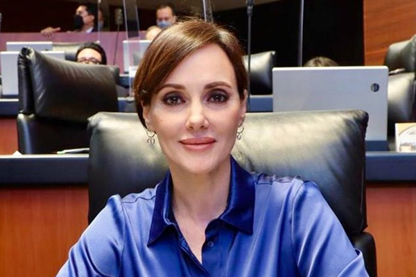 "El mirrey de la demagogia": Lilly Téllez acusa a Samuel García de mentir sobre Tesla