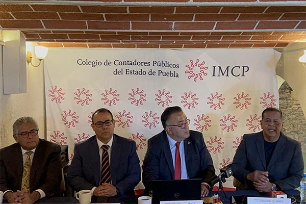 Contribuyentes enfrentan problemas ante falta de citas en el SAT: Colegio de Contadores